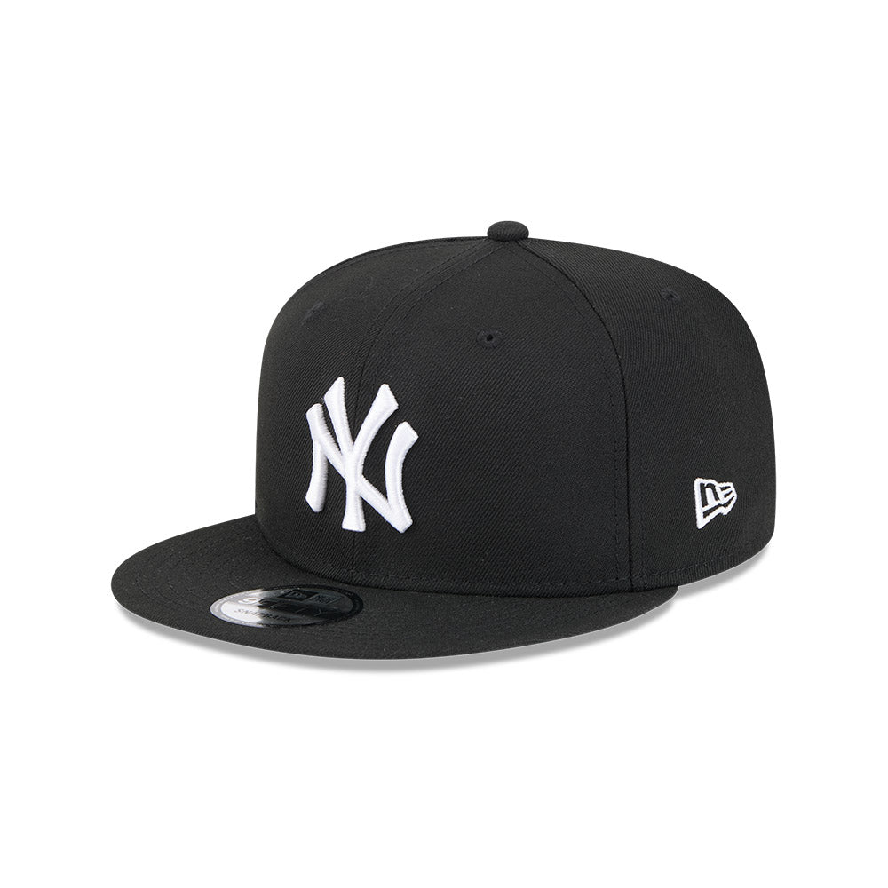 New York Yankees Hat - Black White World Series MLB 9Fifty Baseball Snapback Cap - New Era